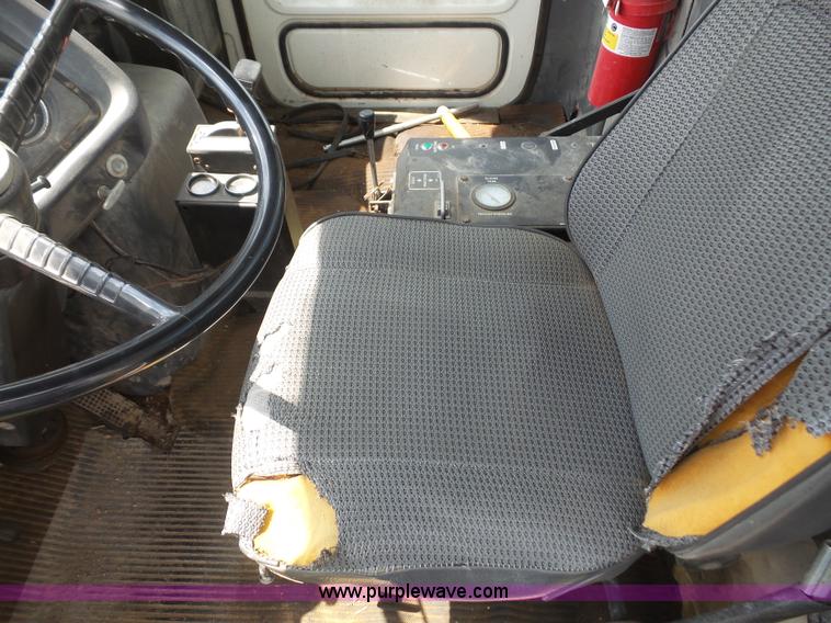 image for item K3602 1984 Ford 8000 Agritruck 1554 applicator truck