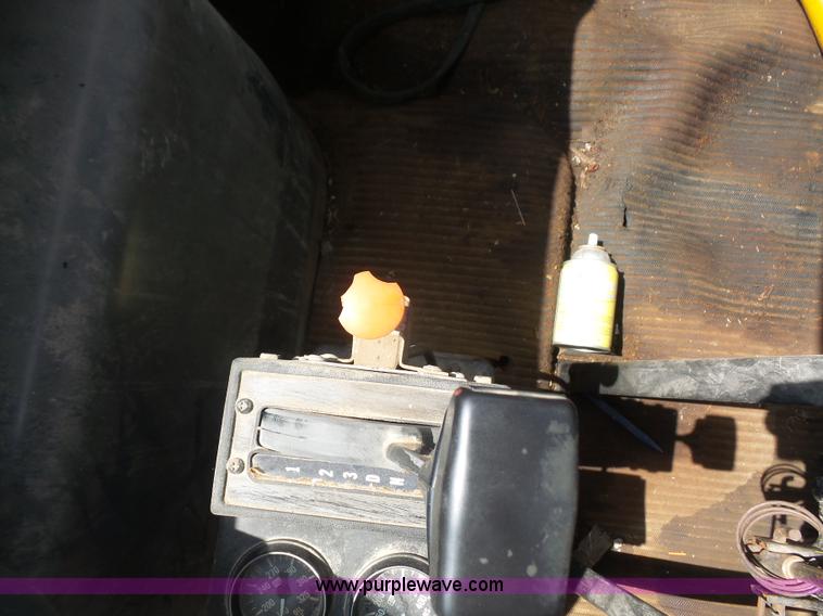 image for item K3602 1984 Ford 8000 Agritruck 1554 applicator truck