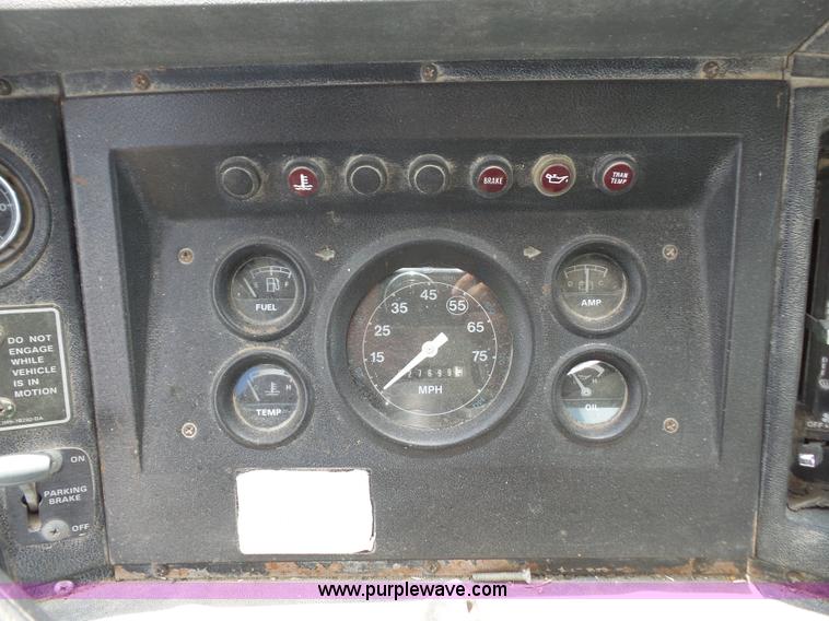 image for item K3602 1984 Ford 8000 Agritruck 1554 applicator truck