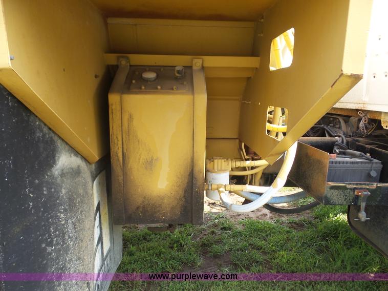 image for item K3602 1984 Ford 8000 Agritruck 1554 applicator truck