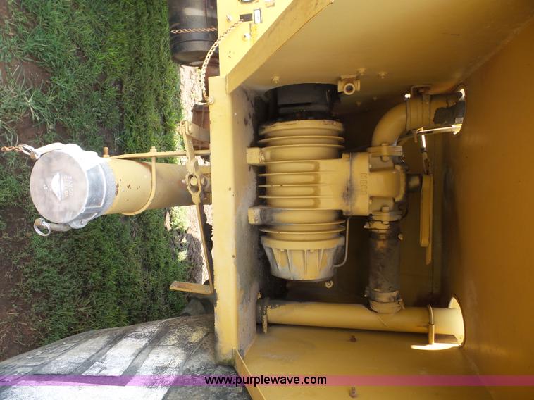 image for item K3602 1984 Ford 8000 Agritruck 1554 applicator truck