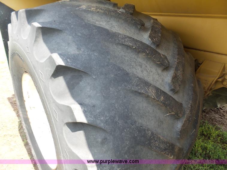 image for item K3602 1984 Ford 8000 Agritruck 1554 applicator truck