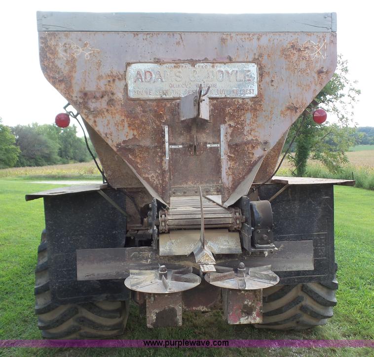 image for item K3603 1980 Ford 8000 applicator truck