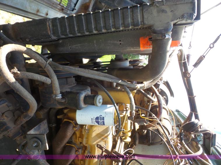 image for item K3603 1980 Ford 8000 applicator truck