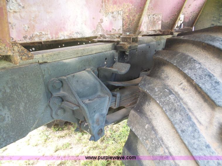image for item K3603 1980 Ford 8000 applicator truck