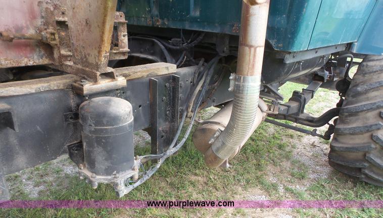 image for item K3603 1980 Ford 8000 applicator truck