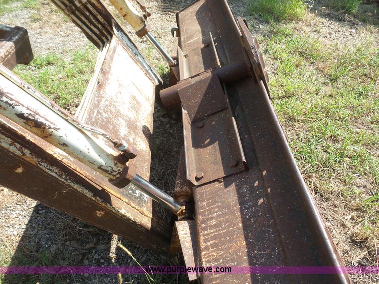 image for item K3606 GB 800 loader