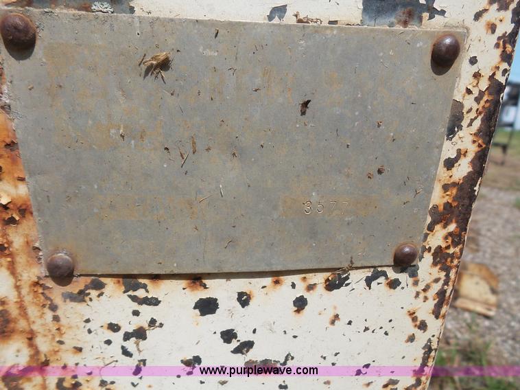 image for item K3606 GB 800 loader