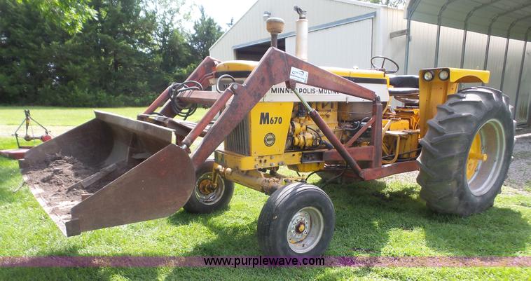 image for item K3611 1969 Minneapolis Moline Super M670 tractor