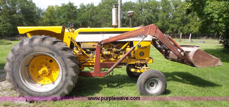 image for item K3611 1969 Minneapolis Moline Super M670 tractor