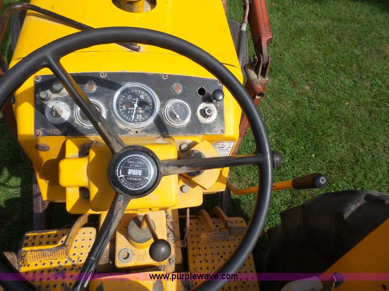 image for item K3611 1969 Minneapolis Moline Super M670 tractor