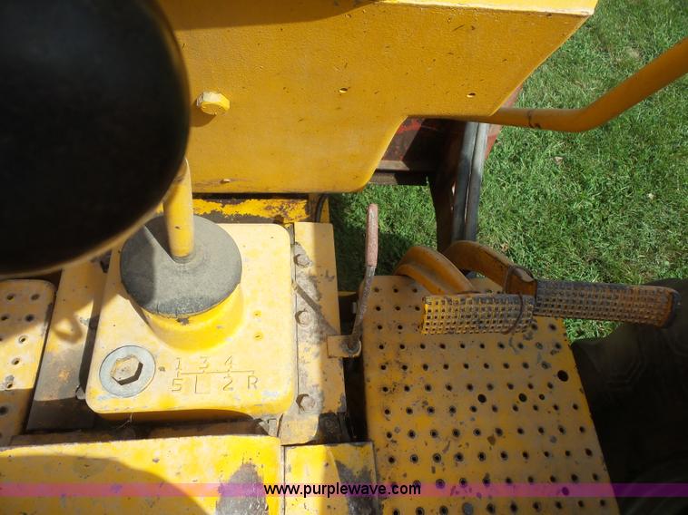 image for item K3611 1969 Minneapolis Moline Super M670 tractor