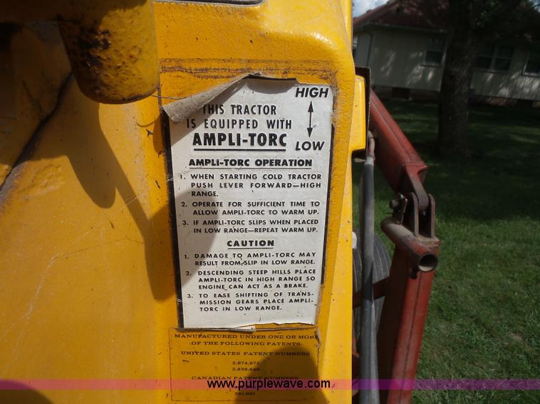 image for item K3611 1969 Minneapolis Moline Super M670 tractor