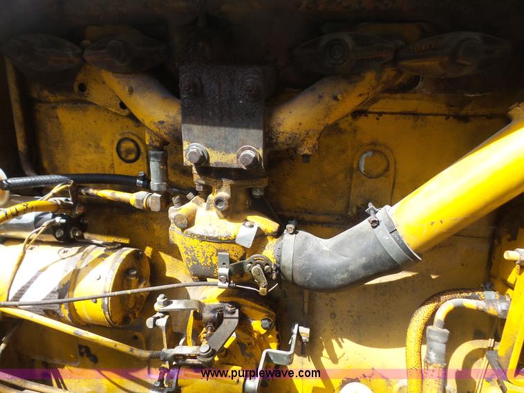 image for item K3611 1969 Minneapolis Moline Super M670 tractor