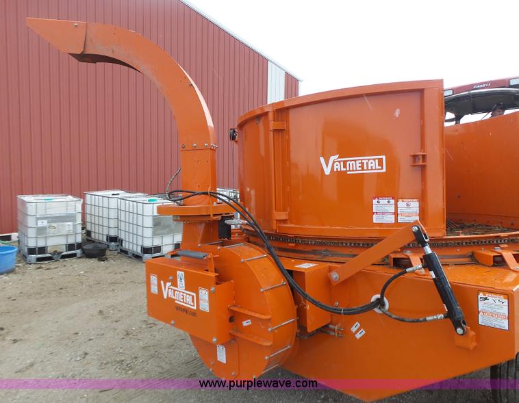 image for item K5705 2014 Valmetal Agri Chopper 5600  bale processor