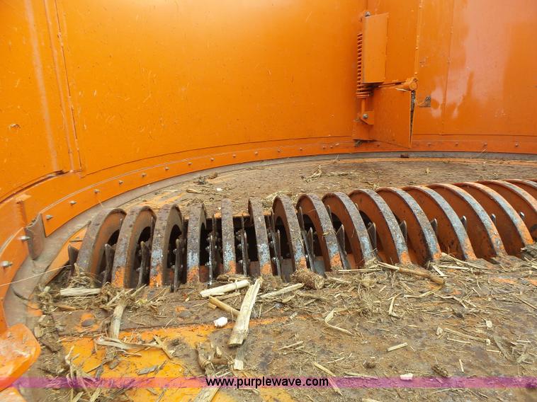 image for item K5705 2014 Valmetal Agri Chopper 5600  bale processor