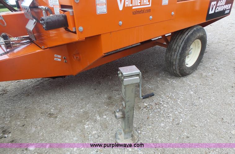 image for item K5705 2014 Valmetal Agri Chopper 5600  bale processor