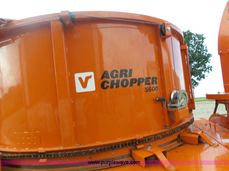 image for item K5705 2014 Valmetal Agri Chopper 5600  bale processor