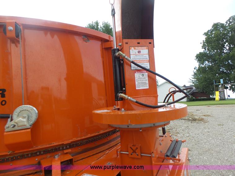 image for item K5705 2014 Valmetal Agri Chopper 5600  bale processor