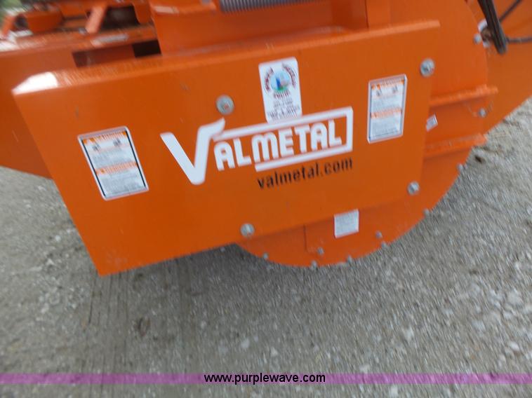 image for item K5705 2014 Valmetal Agri Chopper 5600  bale processor
