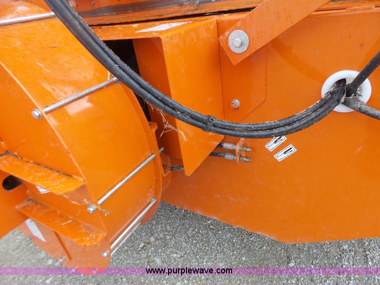 image for item K5705 2014 Valmetal Agri Chopper 5600  bale processor