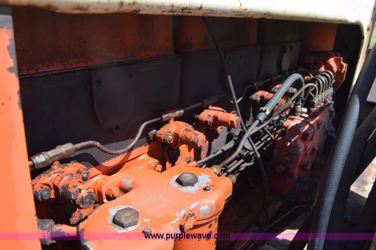 image for item L2600 Case 1030 tractor