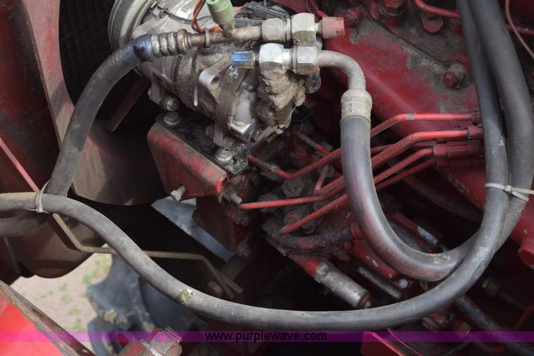 image for item L2606 Case IH 1460 combine