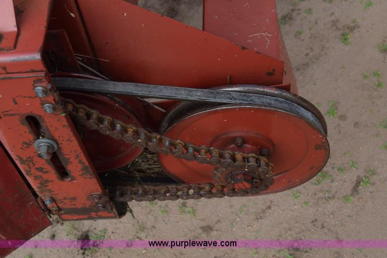 image for item L2606 Case IH 1460 combine