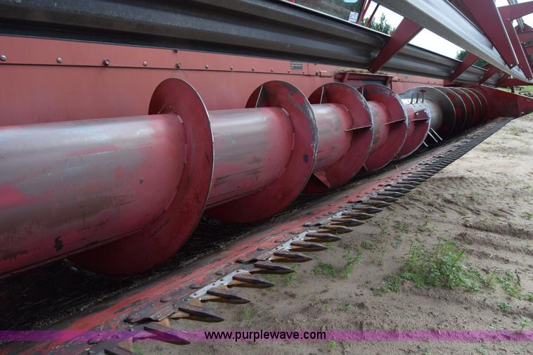 image for item L2606 Case IH 1460 combine