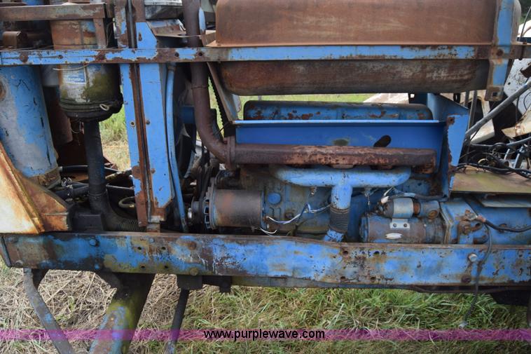 image for item L2613 Ford 6000 tractor