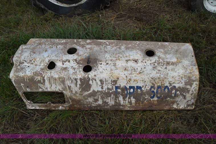 image for item L2613 Ford 6000 tractor