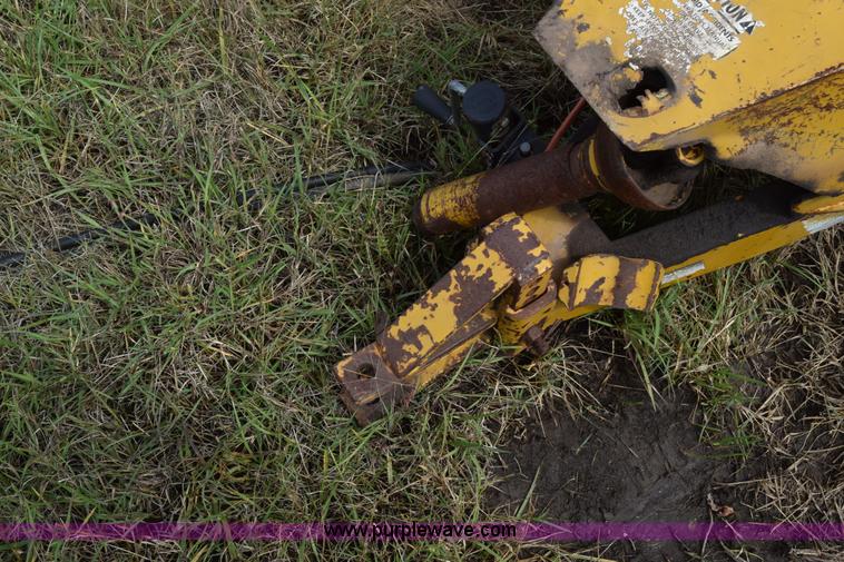 image for item L2617 1980 Vermeer 504G round baler