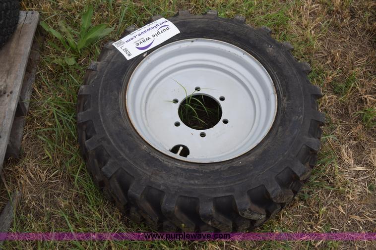 image for item L2628 *10-16.5 tractor tires and wheels