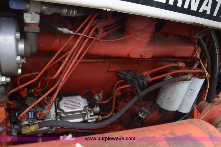 image for item L2631 International 1086 tractor