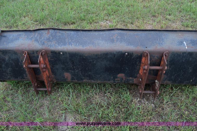 image for item L2631 International 1086 tractor