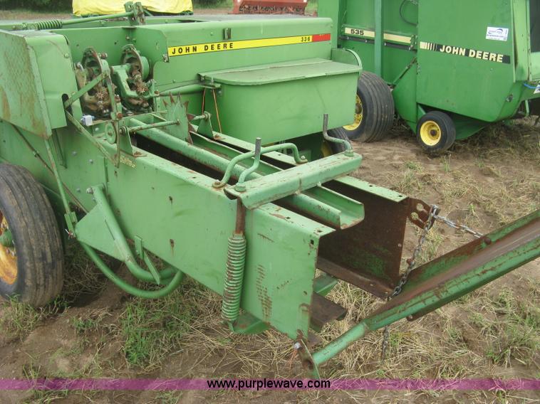 image for item L3844 John Deere 336 small square baler