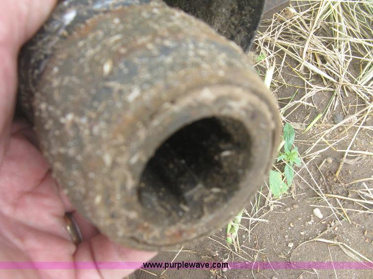 image for item L3845 John Deere 535 round baler