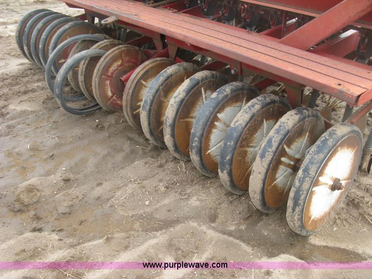image for item L3850 International 620 grain drill