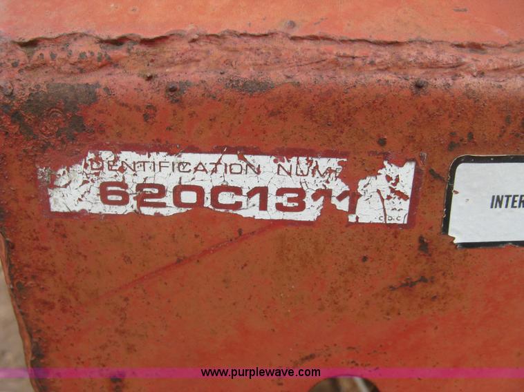 image for item L3850 International 620 grain drill