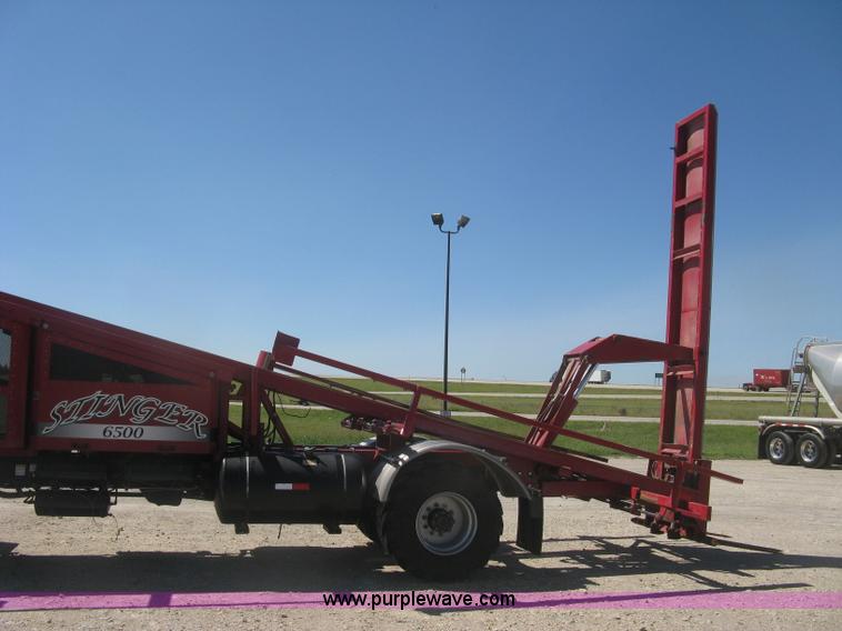 image for item L3860 2010 Stinger 6500 stack wagon