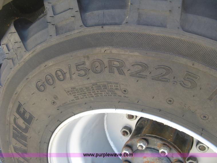 image for item L3860 2010 Stinger 6500 stack wagon