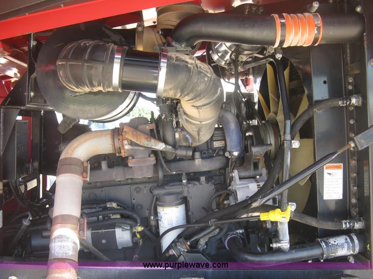 image for item L3860 2010 Stinger 6500 stack wagon