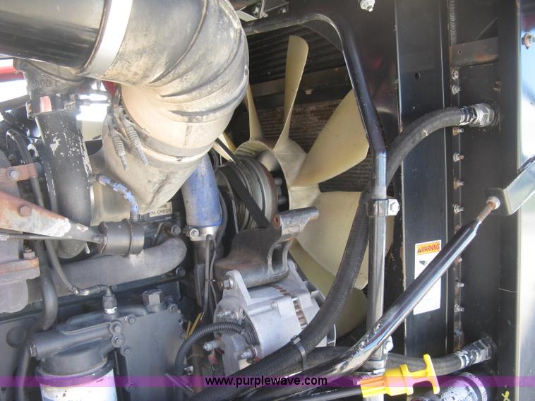 image for item L3860 2010 Stinger 6500 stack wagon