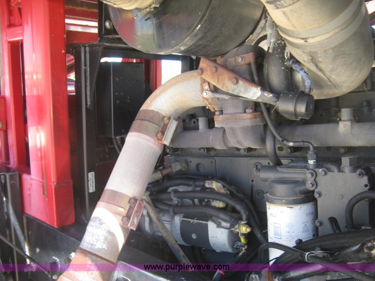 image for item L3860 2010 Stinger 6500 stack wagon