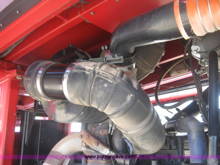 image for item L3860 2010 Stinger 6500 stack wagon