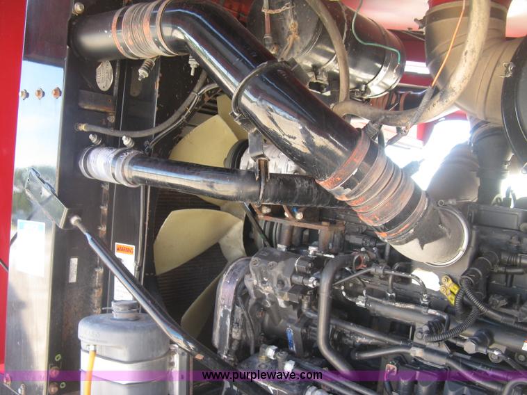 image for item L3860 2010 Stinger 6500 stack wagon