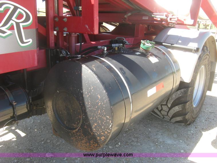 image for item L3860 2010 Stinger 6500 stack wagon