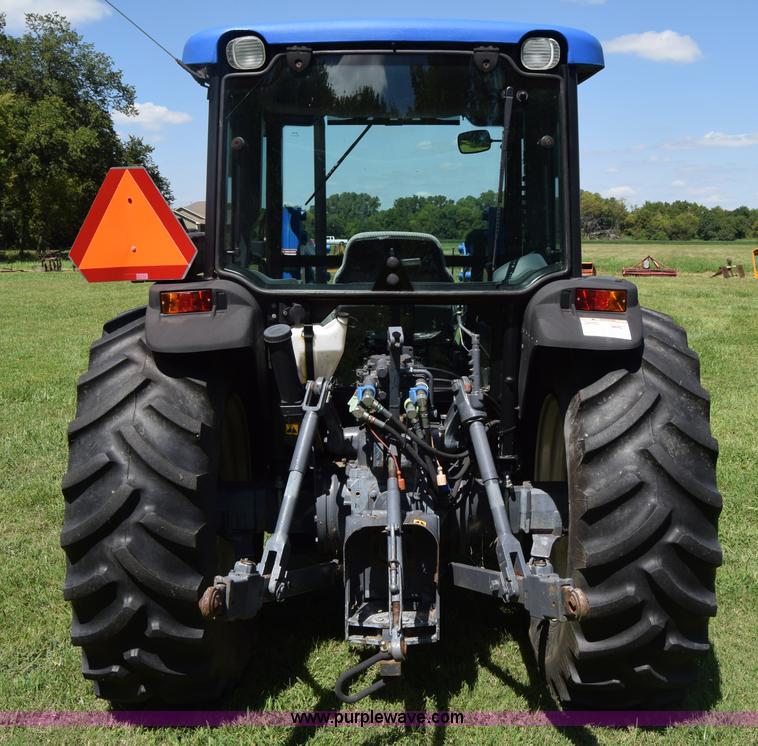 image for item L3865 New Holland D65CVS MFWD tractor