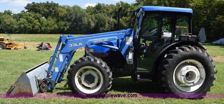 image for item L3865 New Holland D65CVS MFWD tractor