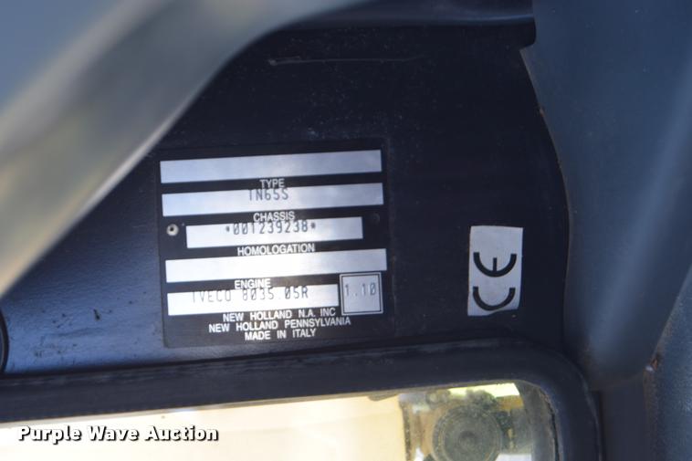 image for item L3865 New Holland D65CVS MFWD tractor